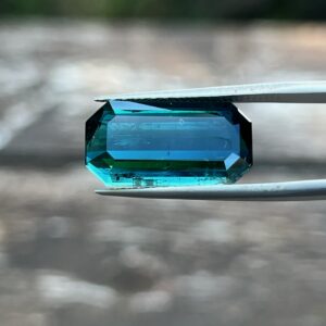 10.89 Carats Indicolite Tourmaline (GIA Certified)