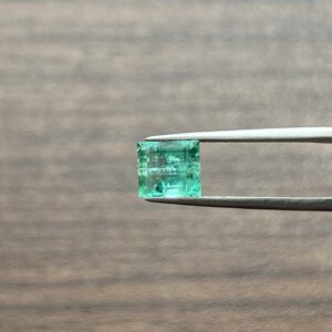 1.57 Carats Emerald (GIA Certified)