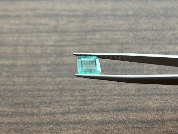 2.9 Carats Emerald